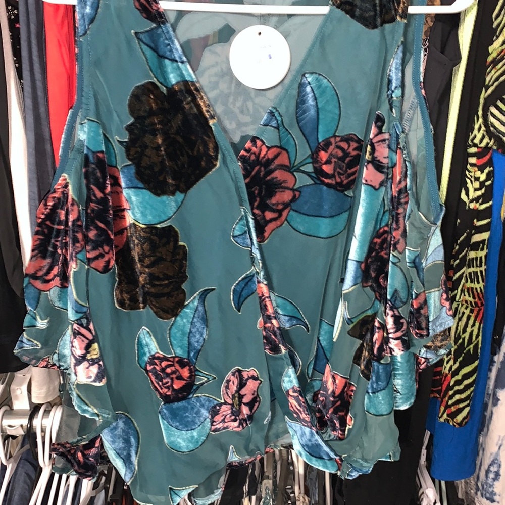 Off shoulder velvet detail blouse
